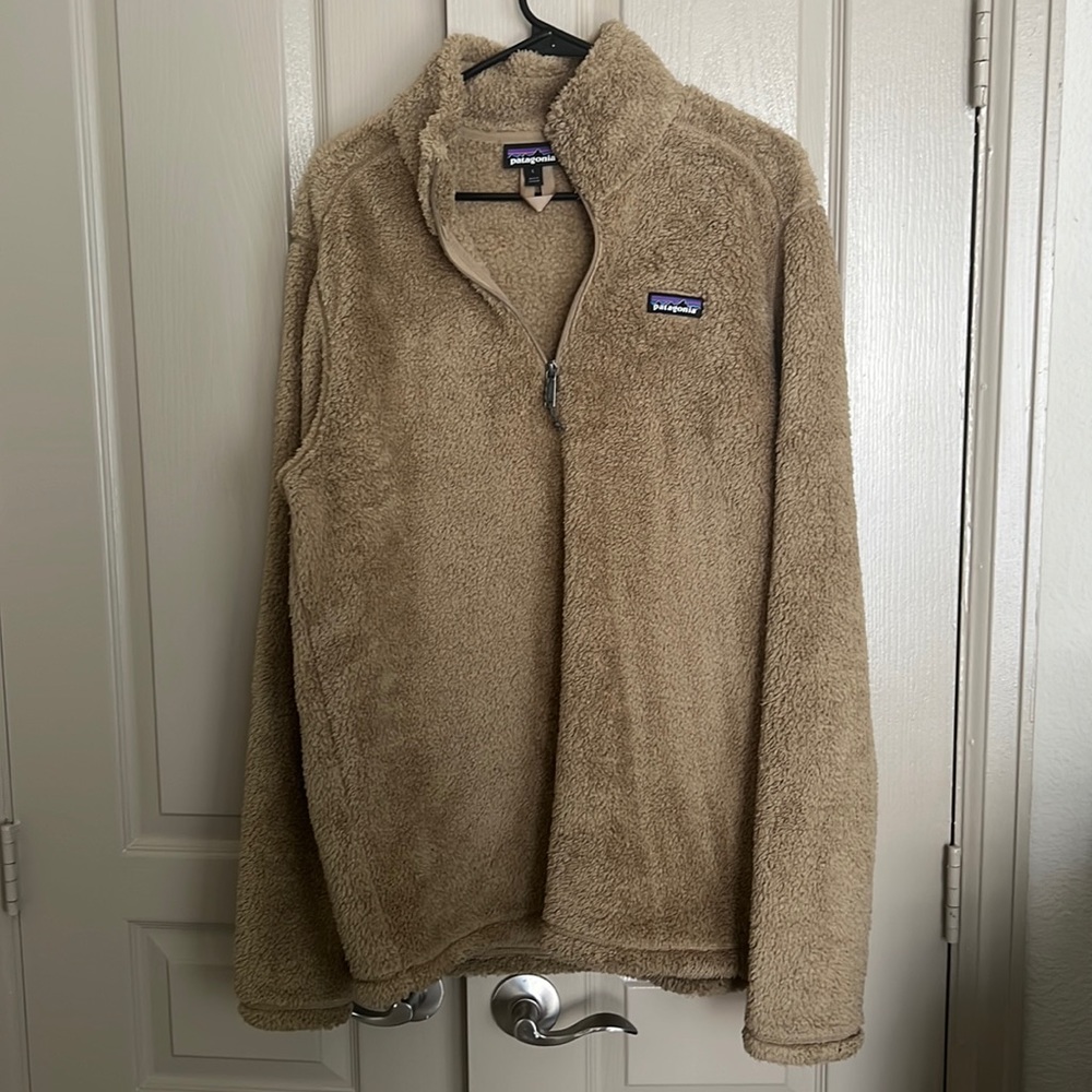 Tan Patagonia Pullover